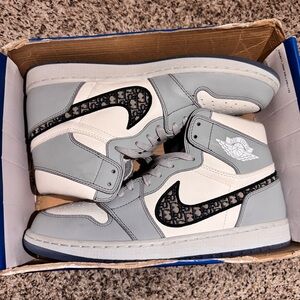 Air Dior Jordan 1 Highs - Mens size 12us (DeadStock)